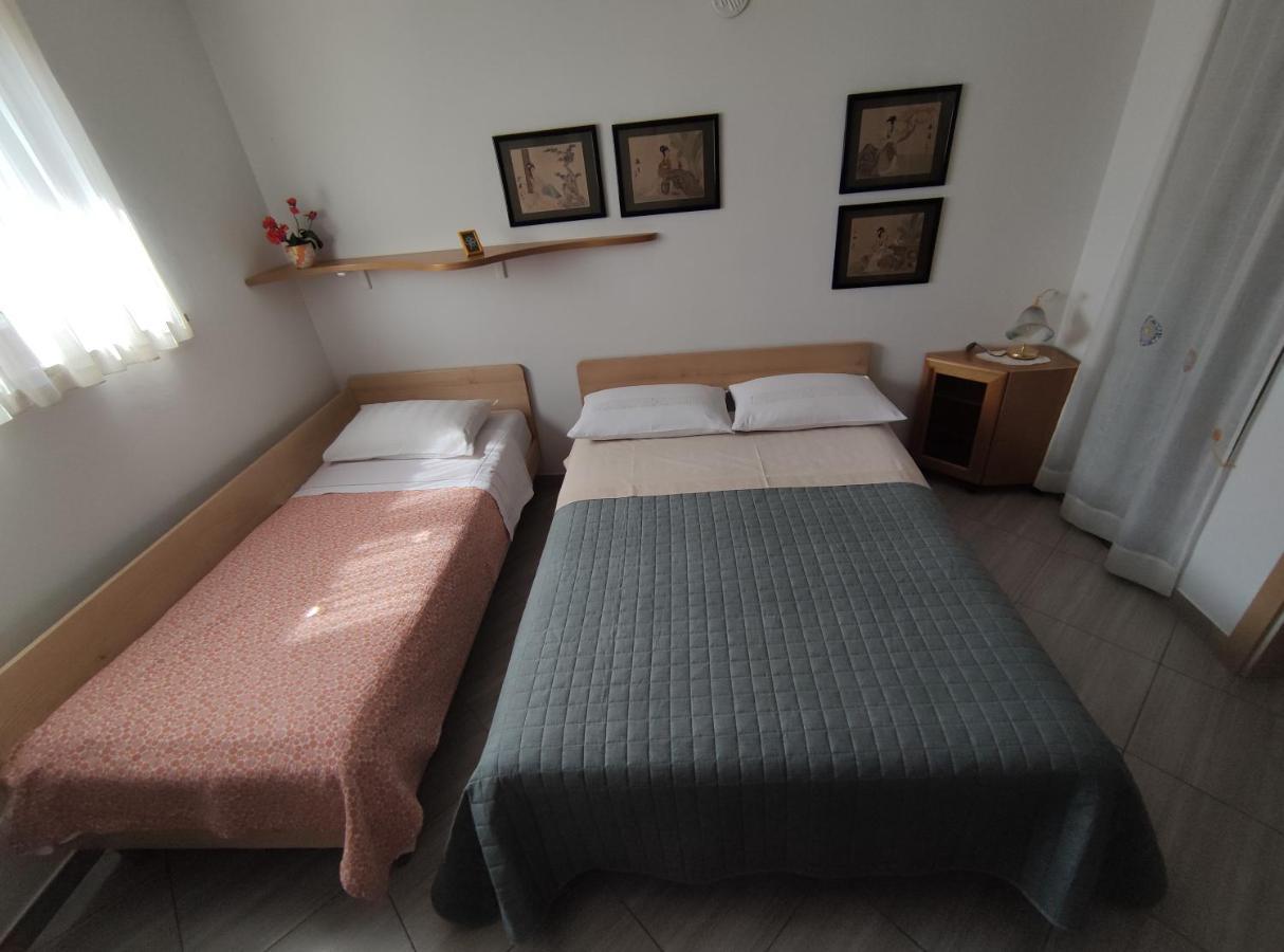 Apartments Leni Postojna Luaran gambar