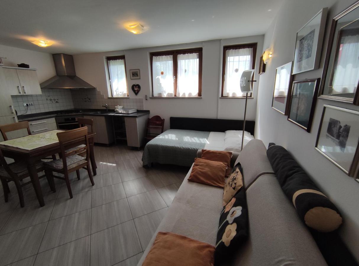 Apartments Leni Postojna Luaran gambar