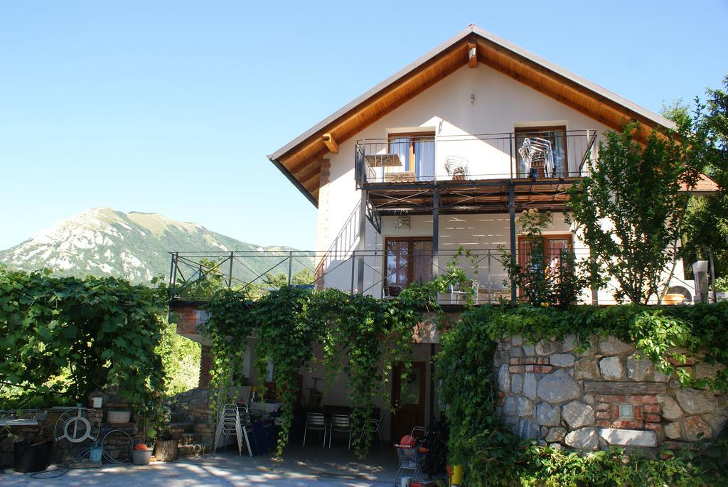 Apartments Leni Postojna Luaran gambar